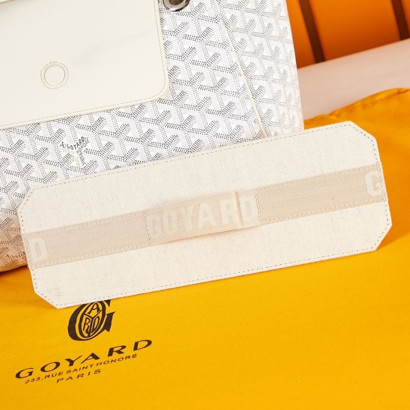 Goyard Shopping Bags